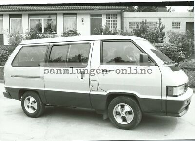 TOYOTA Model F Transporter Bus Auto Fotografie Pressefoto Foto Photograph