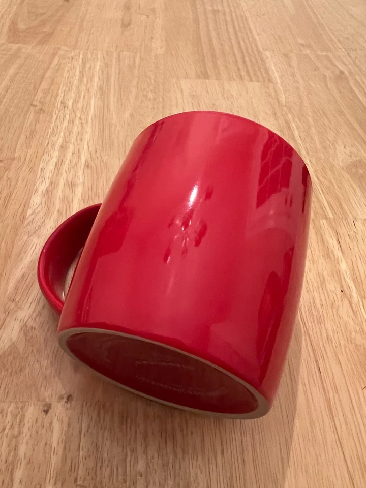Taza de café Starbucks logotipo de sirena roja 12 OZ 2020 Foto 3 de 4