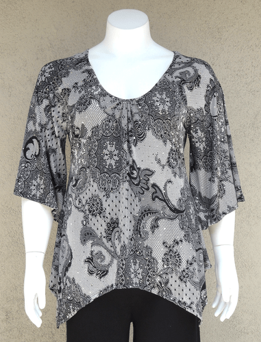 Nueva blusa para mujer talla grande negra gris estampado cola de tiburón talla 1X 2X 4X - Imagen 2 de 4