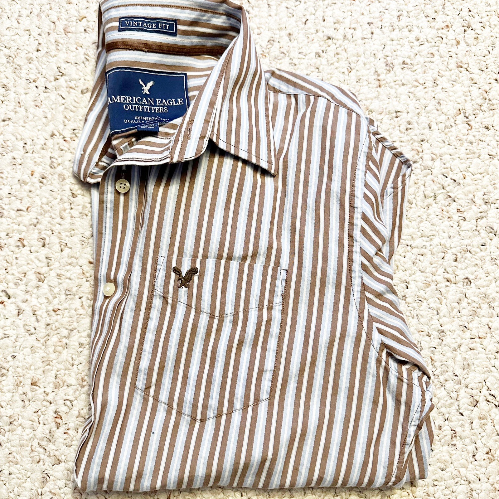 American Eagle Button Up. Size Large - image 2