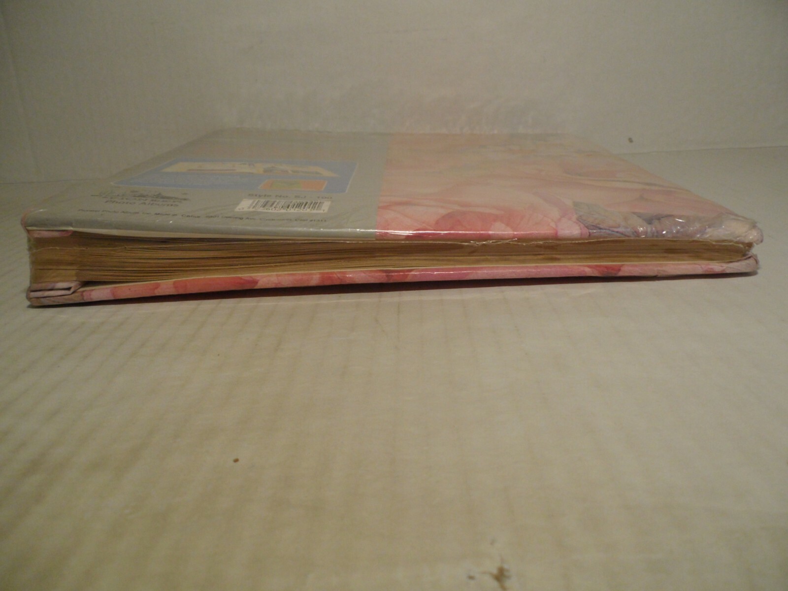 PIONEER 100 Pages Jumbo Scrapbook XPando Post Style Flowery BRAND NEW