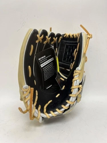 Wilson A2000 P12 Softball Glove - Thumbnail 4