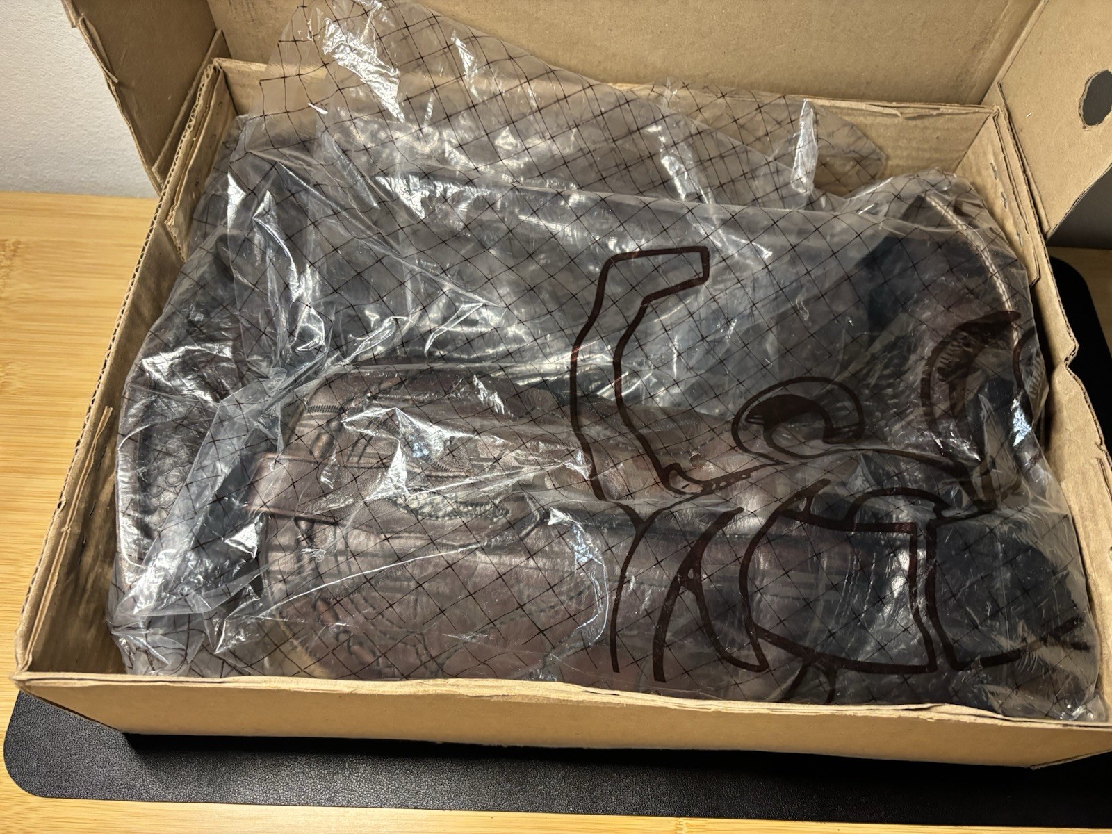 Cuadra Men's Lisboa Cherry Python & Laser Square … - image 16