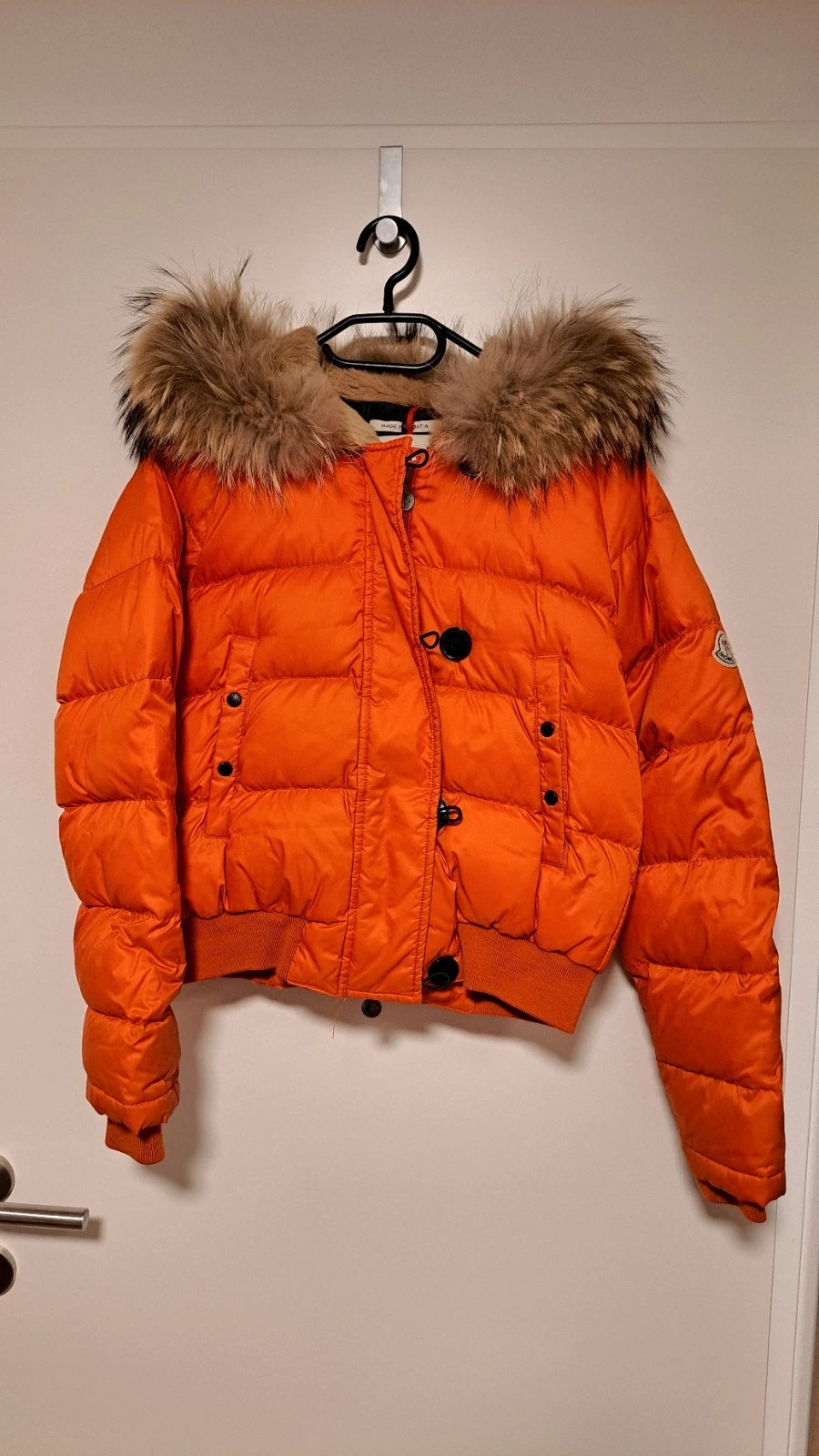Moncler — Moncler Alberta
