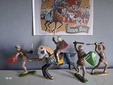 Royal Tournament medieval knights, vintage toy soldiers by Reamsa 1955