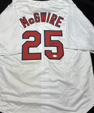 2022 Leaf Autographed Jersey Multi-Sport Edition Memorabilia 13