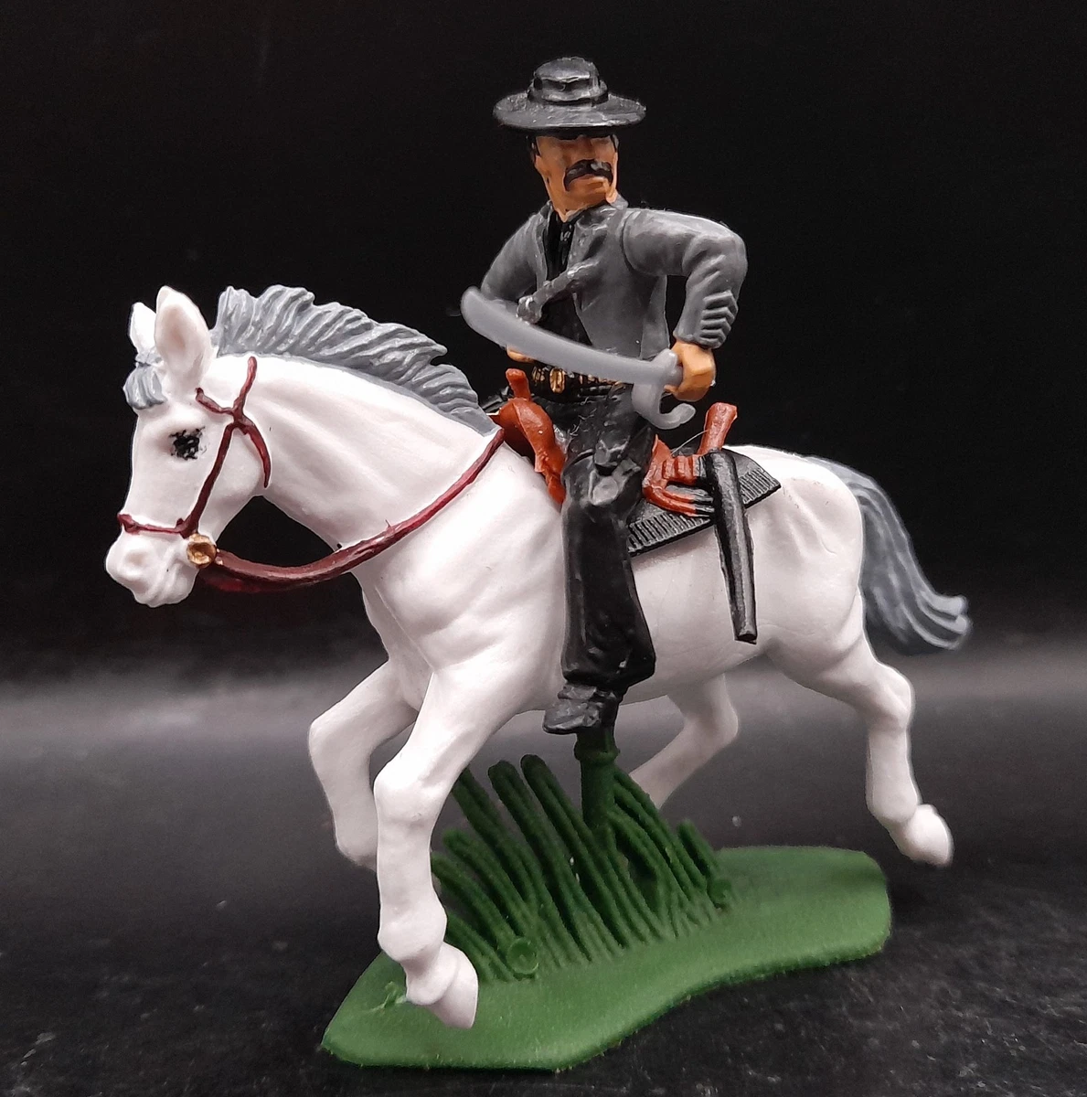 Figurines mexicaines Venom + cheval 7 en plastique dur La dernière danse - France