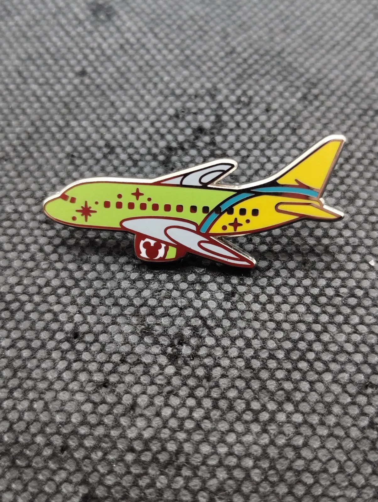 2023 Disney Hidden Mickey Tinker bell AirPlane Planes Trading Pin