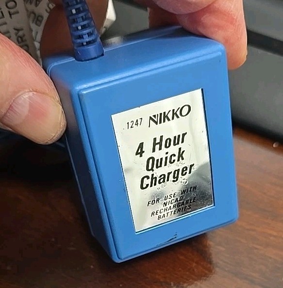 Plug in Nikko 4.8V 620mAh NiCd Battery Pack & Model 1247 4 hr