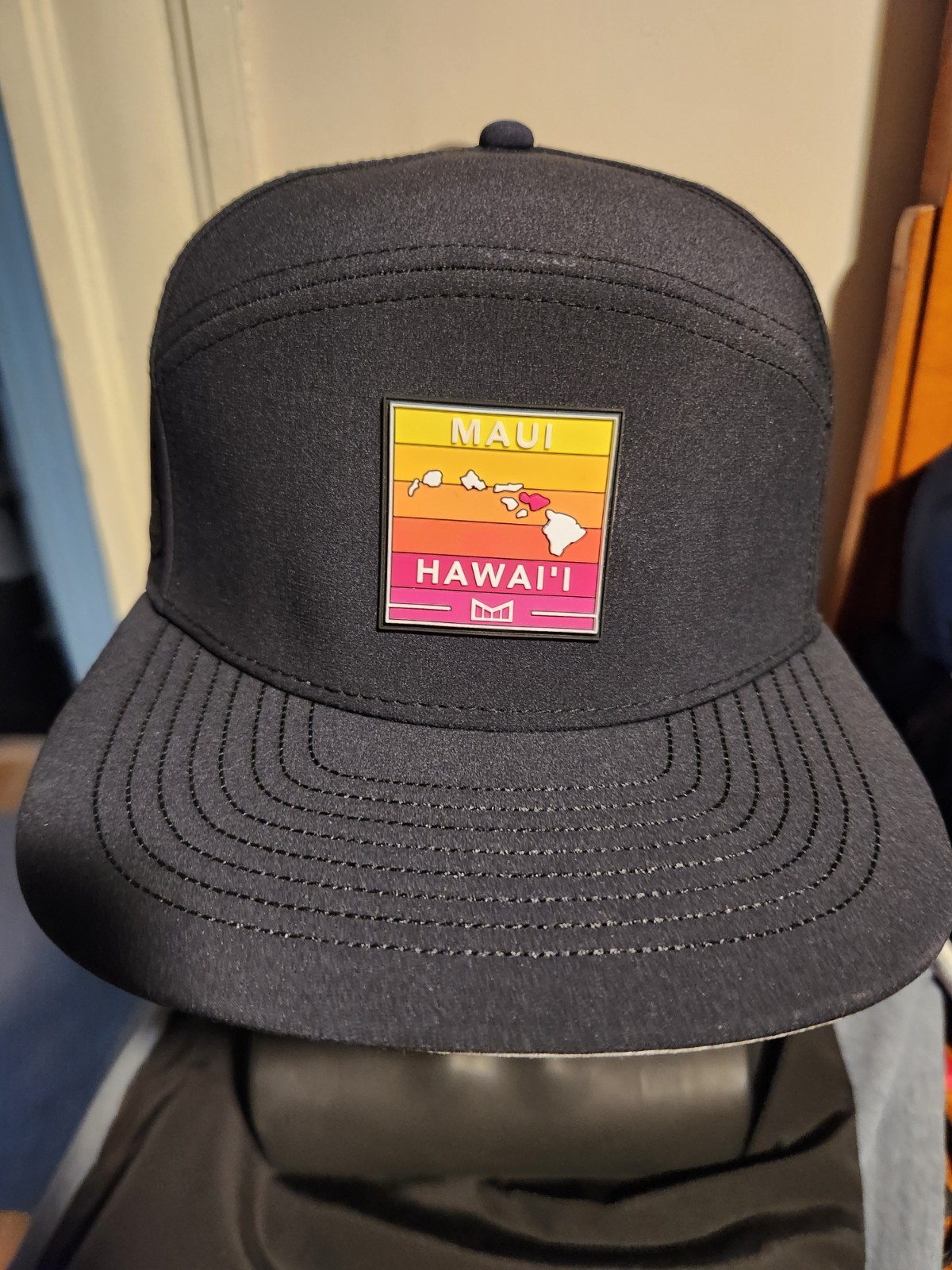 Melin Trenches MAUI/HAWAII GRAND WALEA XL NWT a Rare Limited Edition. NEW