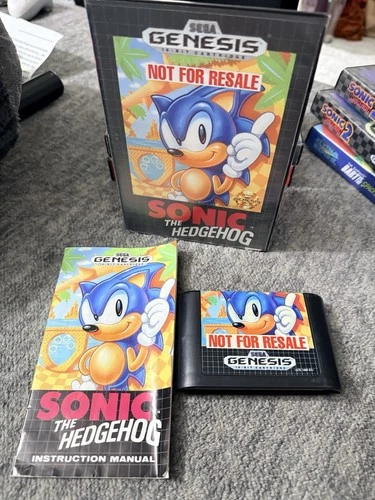 Sonic the Hedgehog (Sega Genesis, 1991) Game CIB Complete Tested Vintage NFR
