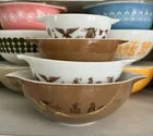 Vintage Pyrex Early American Cinderella Nesting Mixing Bowls  Set of 4