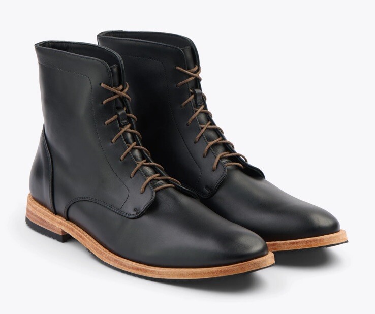 Nisolo Black Leather Everday Chukka Boots Sz. 10.5 NIB NICE!! Martin All-Weather Boot Black main image 4