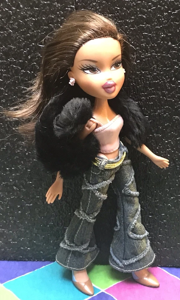 MUÑECA BRATZ 10”, NONA, 2ª EDICIÓN, PANTALONES Y CINTURÓN ORIGINALES, COMBO TRAJE BRATZ, 2005! Foto 4 de 4