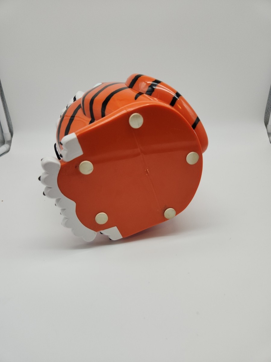 1999 The Original Tiger Cookie Jar it Roars 10.5