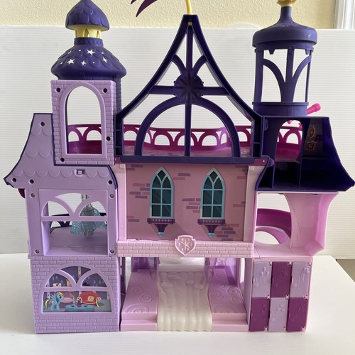 My Little Pony Twilight Sparkle School of Friendship Castle, Ponies, Carriage - Picture 21 of 24