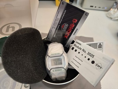 Casio G-Shock DW5600HDN257 Hidden NY Limited Edition White Green Full Set NEW