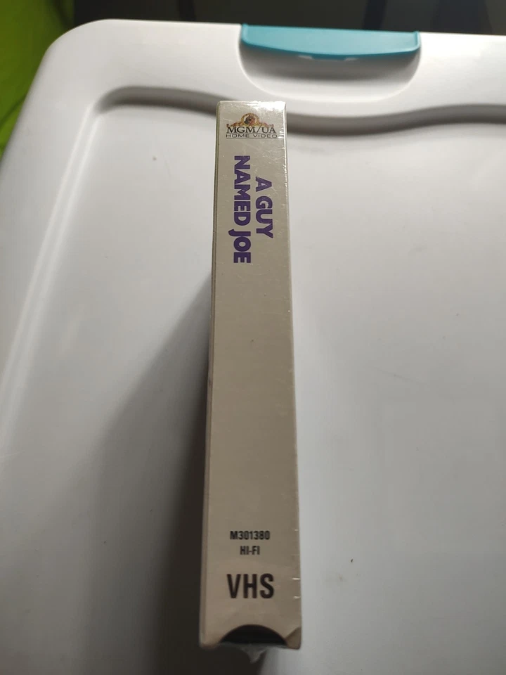 A Guy Named Joe (VHS, 1988) - Image 3 of 4