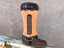 SADDLE HORSE RIDING SHORT CHAPS, POLAINAS CHARRAS. COWBOY CHAPS.  CHARRO GEAR