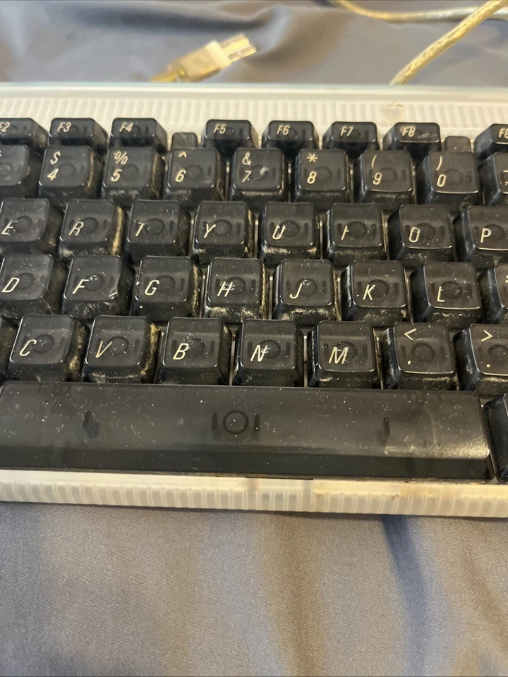 Apple M2452 USB Keyboard Blueberry iMac G3 Keyboard - Image 3 of 4
