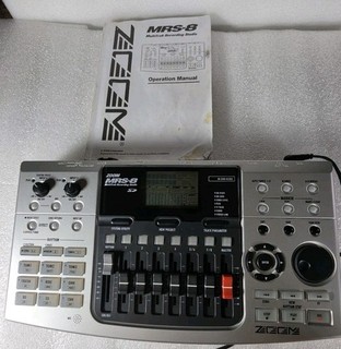 Zoom MRS‑8 Multi Track Recorder FX Rhythm Pads SD Card – Perfect Working Order
