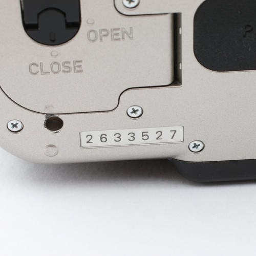 Anzahl Auslösungen 1 187 Pentax K-1 Limited Silber - Bild 7 von 7