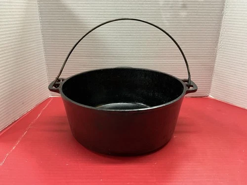 wagner ware sidney o cast iron 10" dutch oven w/handle
