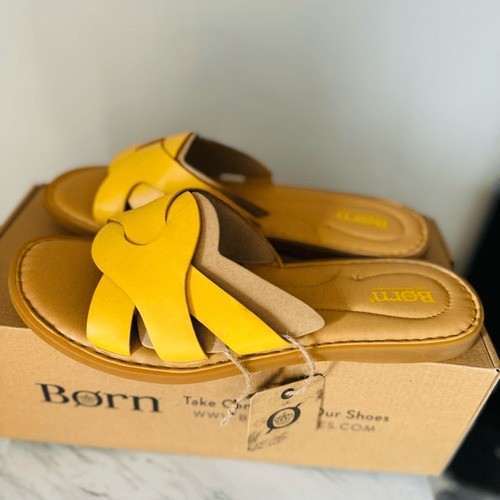 Born Isabella Slide Leather Sandal, Cushioned Comfort Shoe, Size 10, Yellow, NWT - Picture 10 of 15