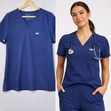 FIGS Casma Scrub Top Navy Blue M Healthcare Minimal CleanCore Nurse 3 Pocket