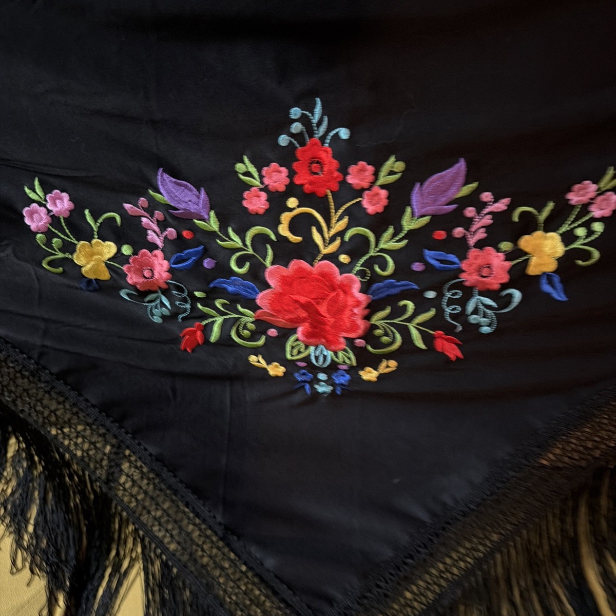 Black Floral Flamenco scarf Piano Shawl Embroidered Vintage Fringed 60” X 30” View 2