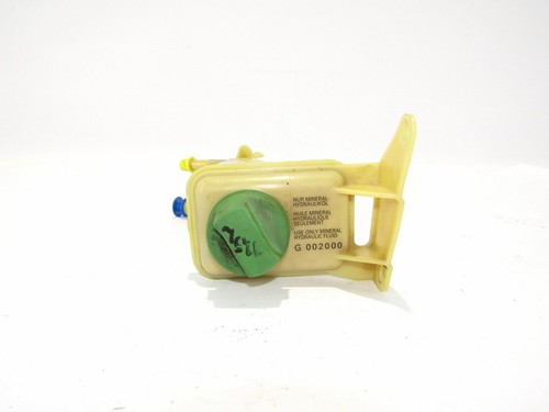 VW Passat B5 3b 1.6 BENZIN Servoölbehälter POWER STEERING RESERVOIR 8D0422373C