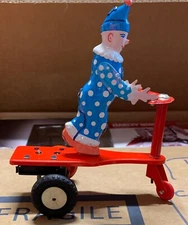 Vintage Lemezarugyar Roli Zoil Clown Tin Wind-Up with Key, Budapest Hungary