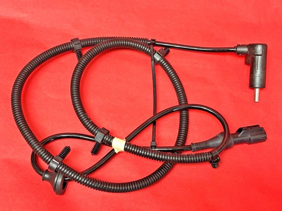 ABS Wheel Speed sensor Bosch 0265006837 8W13-2C190-BA for  LINCOLN	TOWN CAR Rear - Image 2 of 4