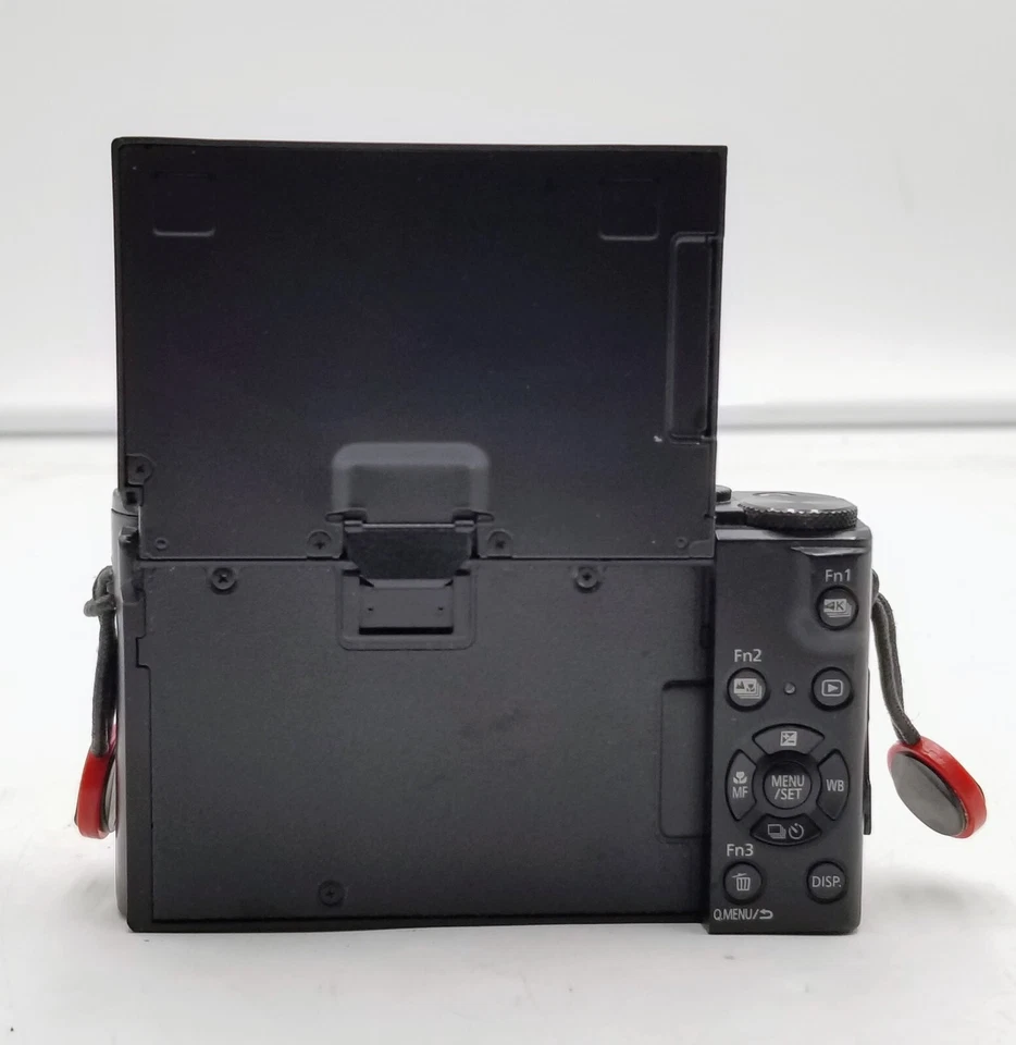 Cámara digital Panasonic LUMIX LX10 20,1 MP negra Leica Vario Summilux Foto 3 de 4