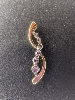 10k Gold Twist Style Pendant