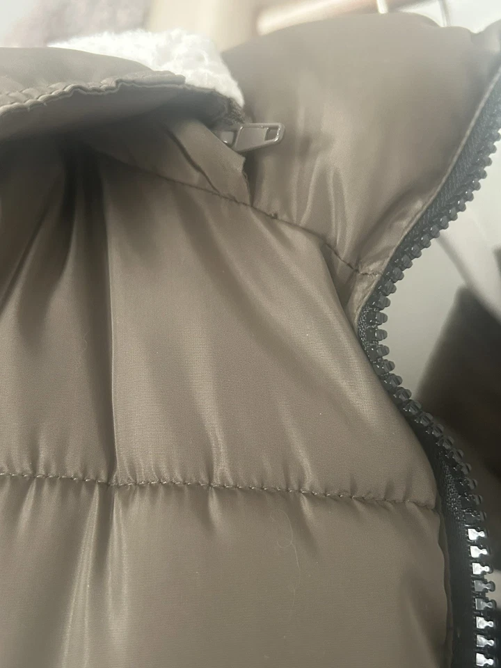 Abrigo chaqueta acolchada larga con capucha marrón XL Madden Girl para mujer ropa de calle Foto 2 de 4