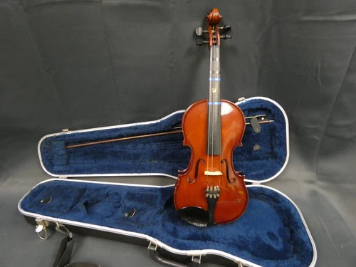 Bucharest Instruments 4/4 Violin Outfit