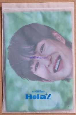 ONEW FAN CONCERT Hola! ポスターとカードセット 台湾