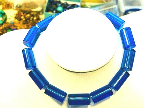 Vintage blue lucite beads 12 pieces 