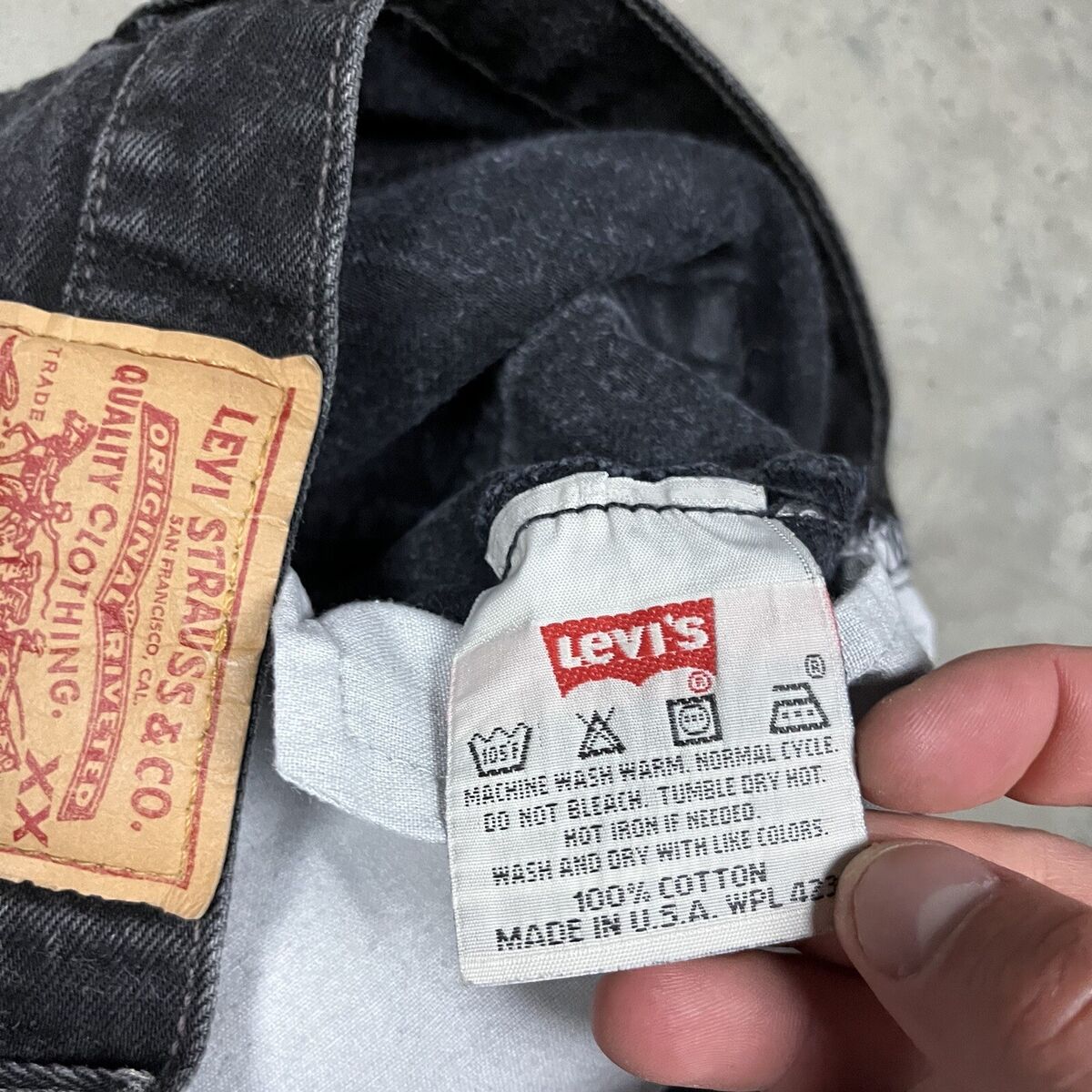 Vintage 90s Levi's 501 Made In USA Denim Jeans Black Measure Vintage 90s Levi's 501 Made In USA Denim Jeans Black Measure