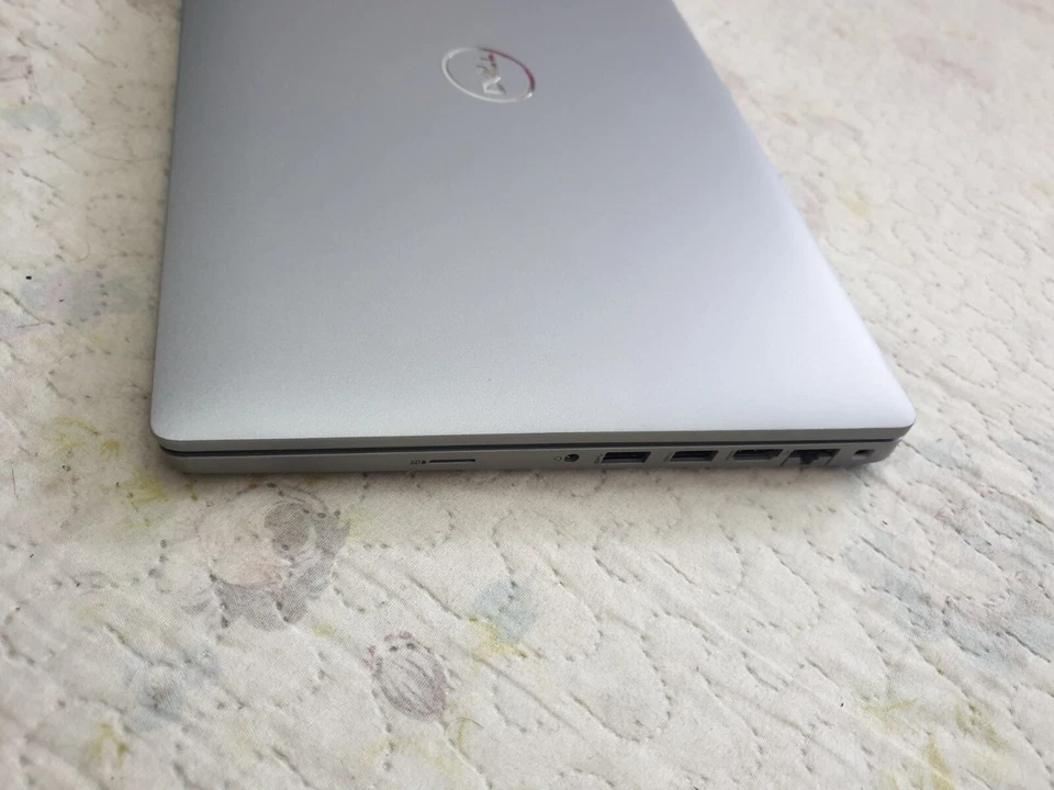 Dell Latitude 5420 · i7-1185G7 · 16GB · 238GB, photo 4 of 4