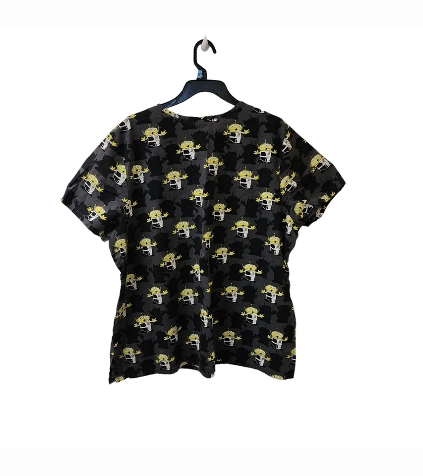 Blusa Médica Disney Pixar The Aliens Toy Story Talla 2x Negra/Gris/Verde Foto 2 de 4