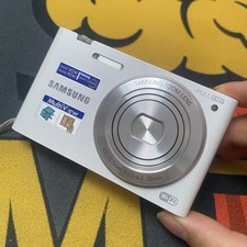 Samsung MV900F Digital Camera Auto Focus 1080pHD Video Recording Noise Reduction