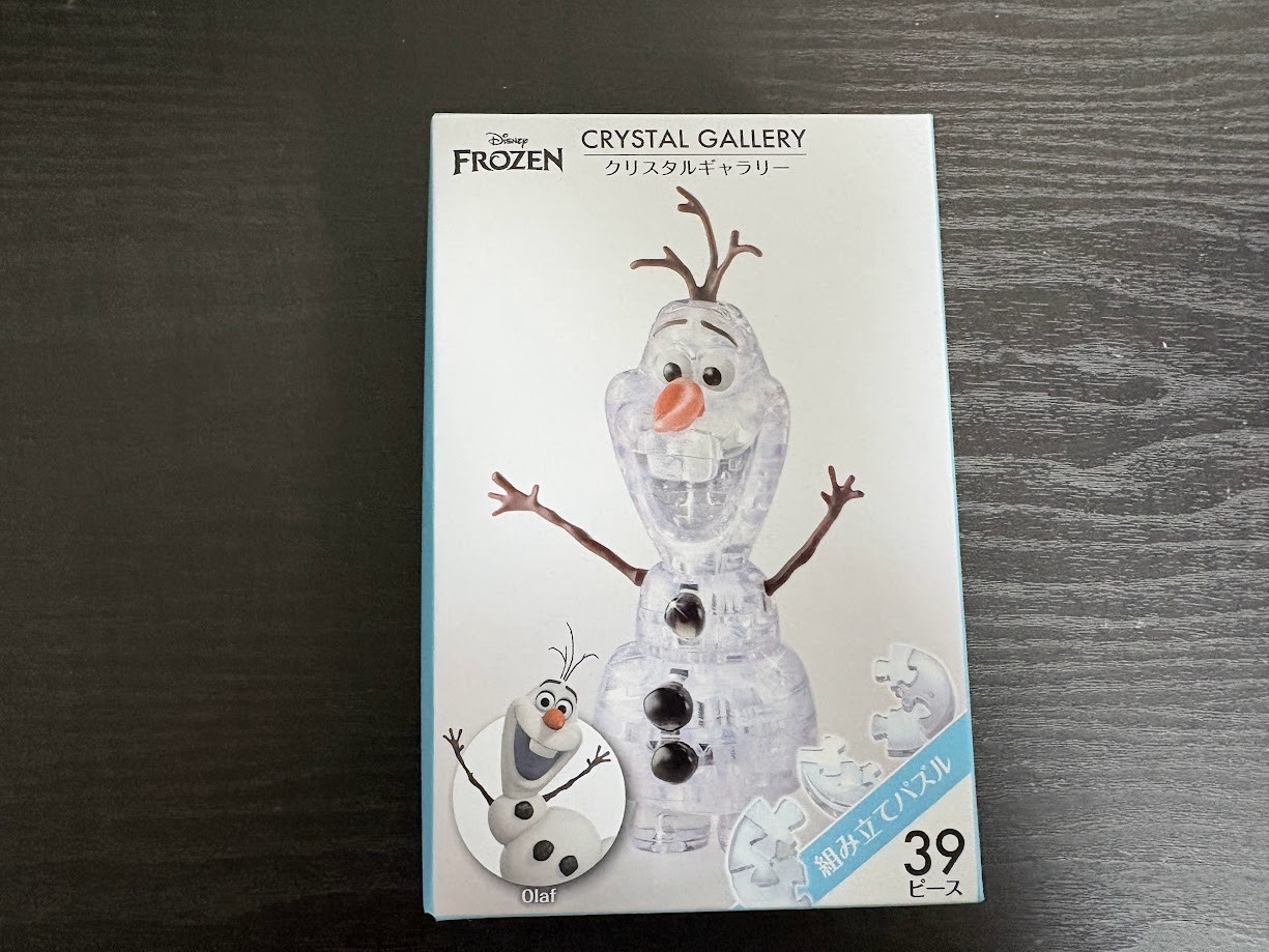 Hanayama Crystal Gallery Ana and The Snow Queen Olaf Official Collectible