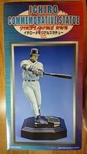 Brand Takara Ichiro Figure Mariners Memorial Big Figure with Base 2