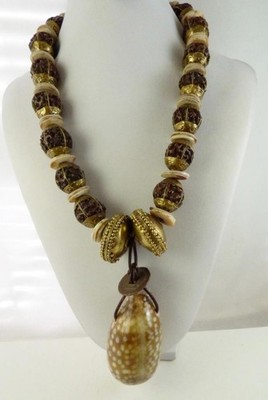 Chinese Boho Carved Walnut~Heishi Shell~Hump Back Cowrie Bead Necklace-Rare