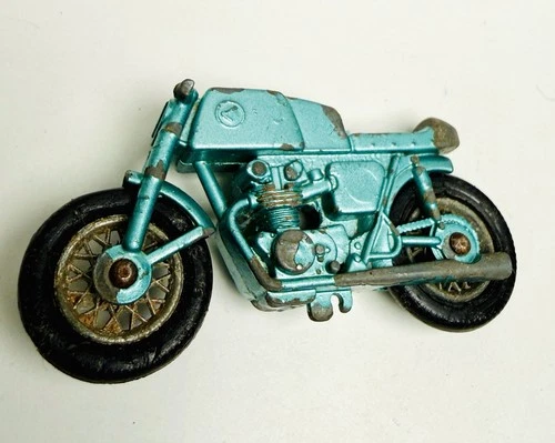 1967 LESNEY Matchbox HONDA #7 Blue Motorcycle DIRTBIKE 2" DIECAST VINTAGE TOY