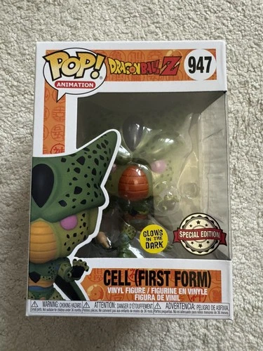 Funko Pop! Dragon Ball Z - CELL (First Form) #947 Walmart GITD + Protector