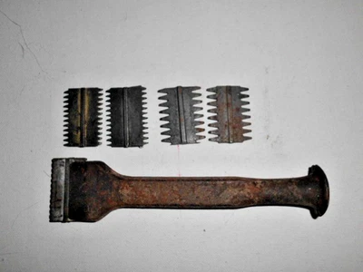 4 cm Zahneisenhalter mit 4 neuen Zahneinsätzen, 2 grob, 2 fein - Bild 1 von 2