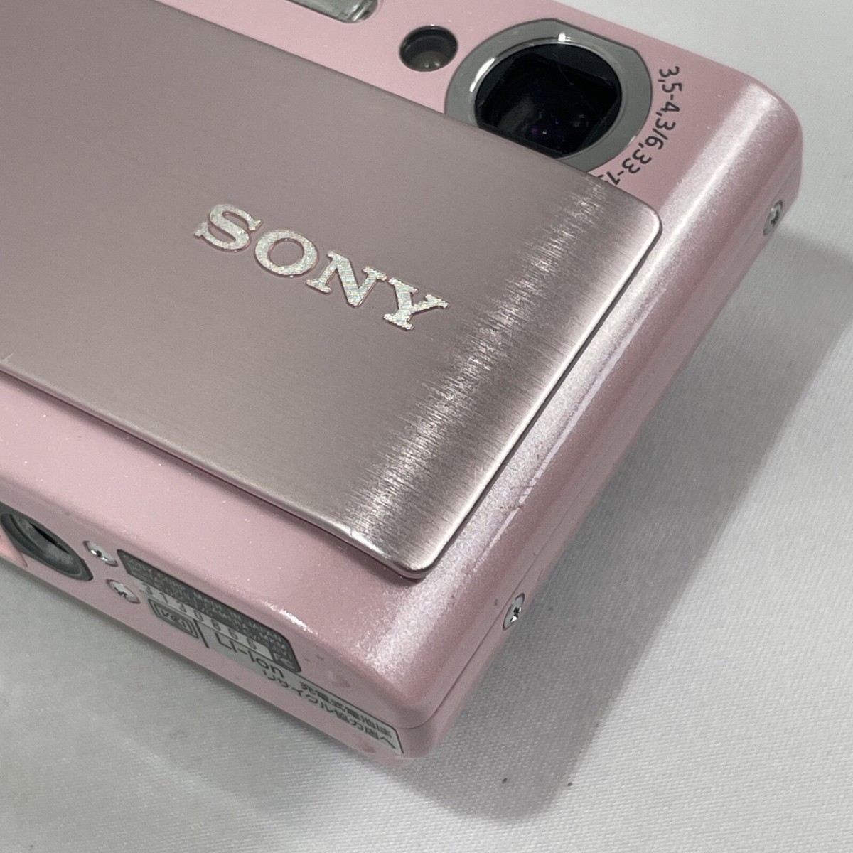 Sony Cyber-Shot DSC-T70 8.1MP 3x Zoom Touch Digital Camera